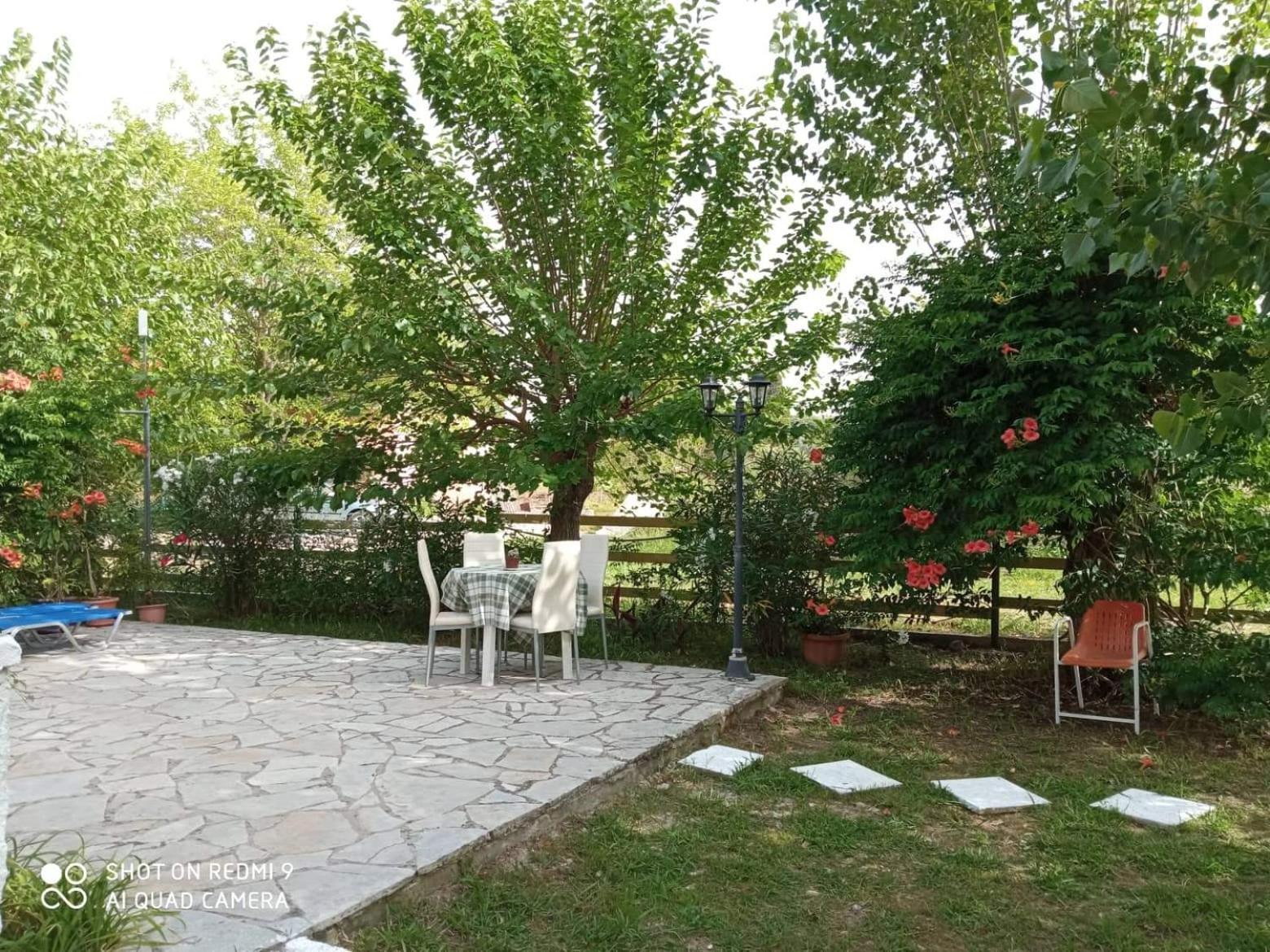 Errika Apartment Ypsos Exterior photo